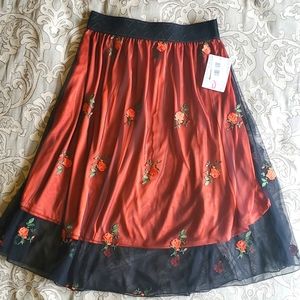 Lola Embroidered Rose Lace topped skirt